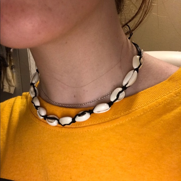 Puka shell necklace! - Picture 2 of 8